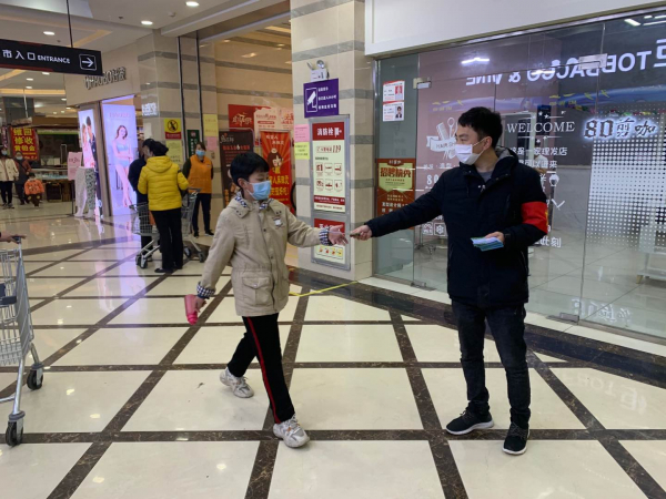 （中环 隗婷婷）中环社区宣传防范电信诈骗