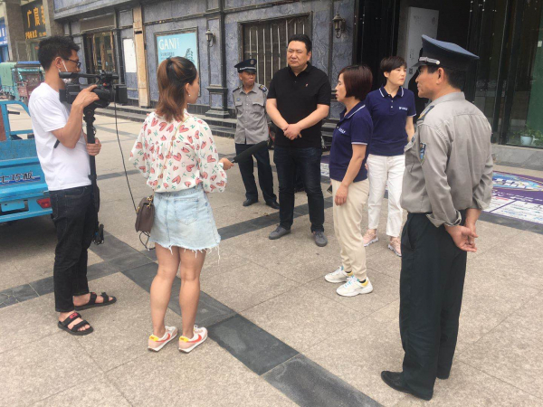 （王郢 尹浩）淮南电视台采访王郢社区文明创建整治工作
