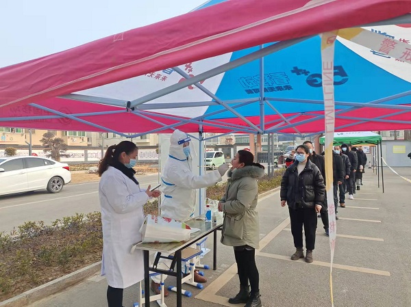 曹庵镇村居开展核酸检测演练工作 (2)