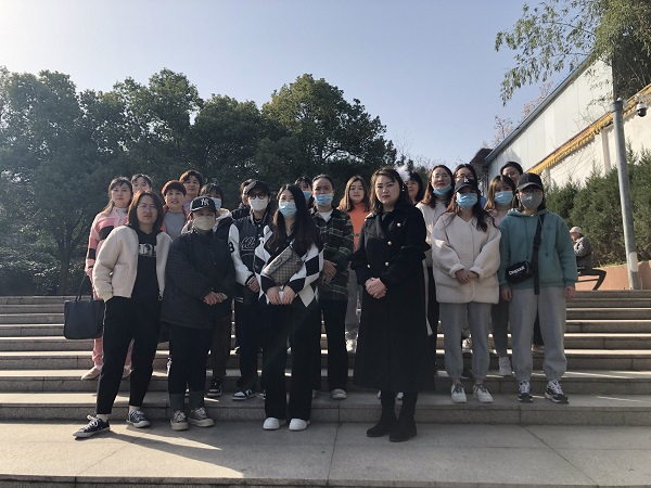 登山