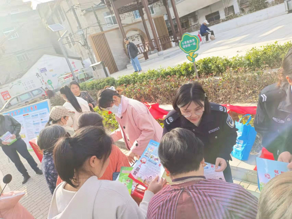 新淮街道“三个持续”认真抓好春季食品药品安全