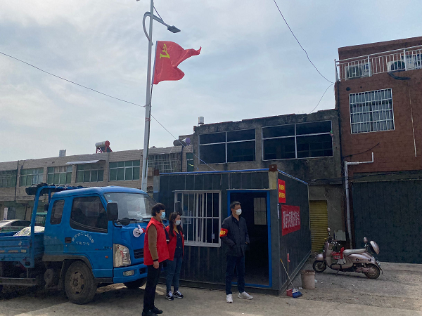防控疫情践使命 履职尽责显担当 (1)