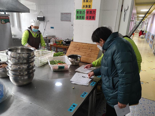 中环社区开展2023年春季开学校园及周边