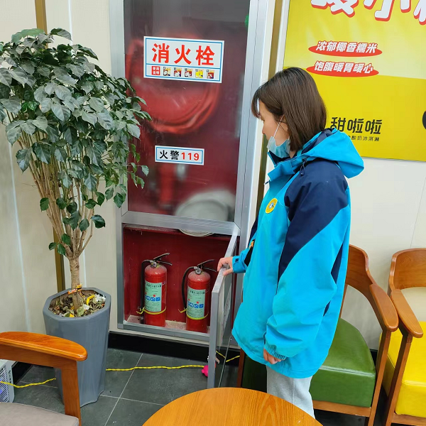 赵店社区开展消防安全大检查，为“五一”把好消防“安全关”