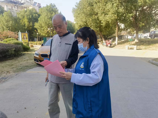 惠利社区开展“双提升”宣传活动
