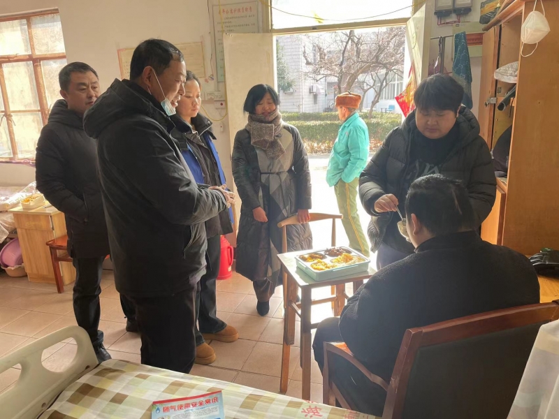 陈小某